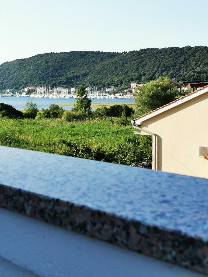 Apartmani Franciska Rab Town Exterior photo